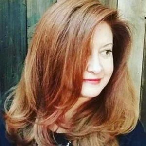 Meet your Posher, Dina